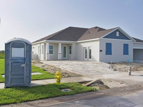Best Porta potty delivery and setup  in Burbank, CA